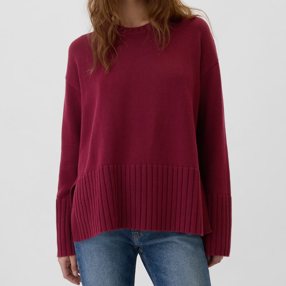 GAP Women's Burgundy Sweater